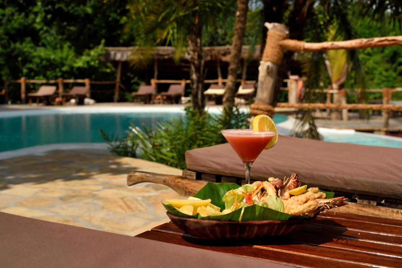 Fundu Lagoon Wambaa Ngoại thất bức ảnh
